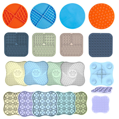 Silicone lick mat for dogs and cats